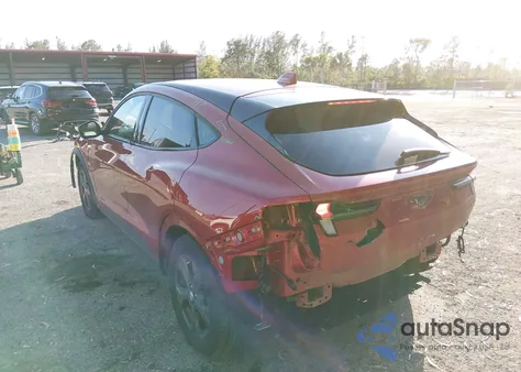 2022 Ford Mustang Mach-E Select z USA, uszkodzony, nr VIN 3FMTK1RM7NMA58979